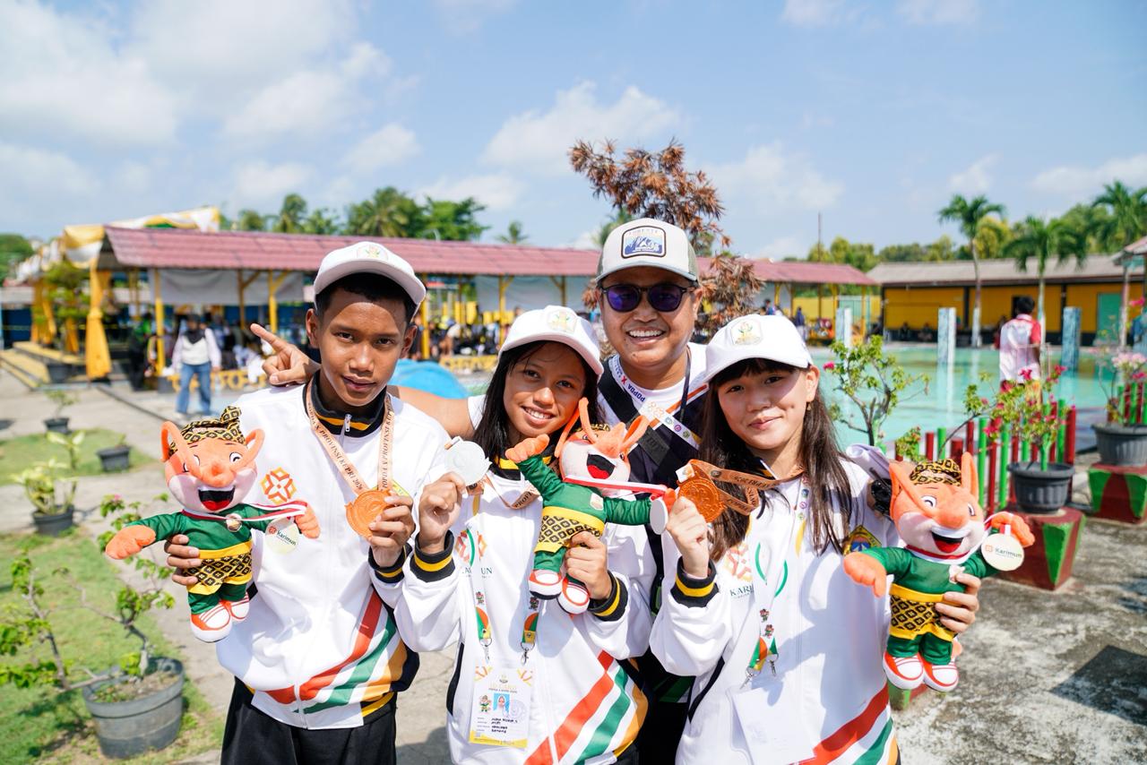 Akhiri Puasa Medali Sejak POPDA VIII: Keterbatasan Infrastruktur Tak Surutkan Semangat, Atlet Renang Karimun Sabet Empat Medali di POPDA X Kepri 2026