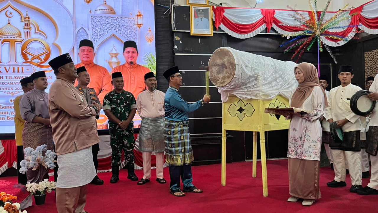 BUPATI KARIMUN RESMI MEMBUKA MTQ KE-XVIII TINGKAT KECAMATAN KARIMUN TAHUN 2026