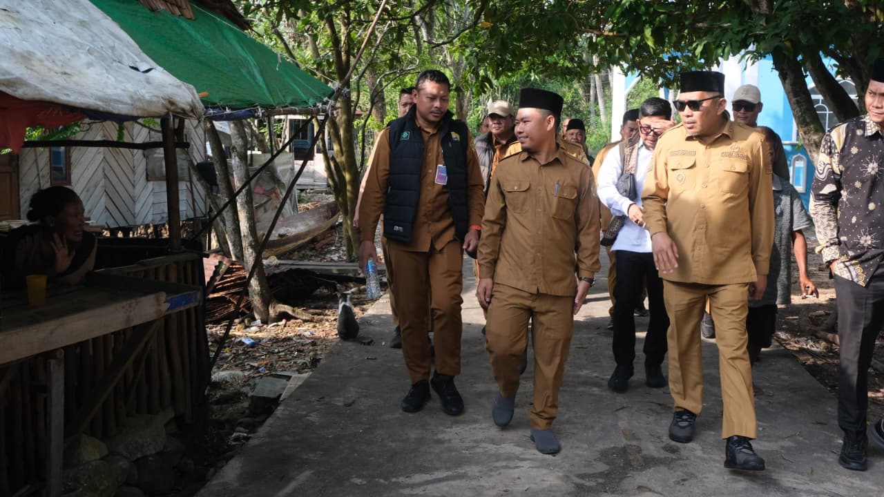Turun Langsung ke Wilayah 3T, Wabup Karimun Bawa Solusi Nyata untuk Pendidikan dan Konektivitas Warga