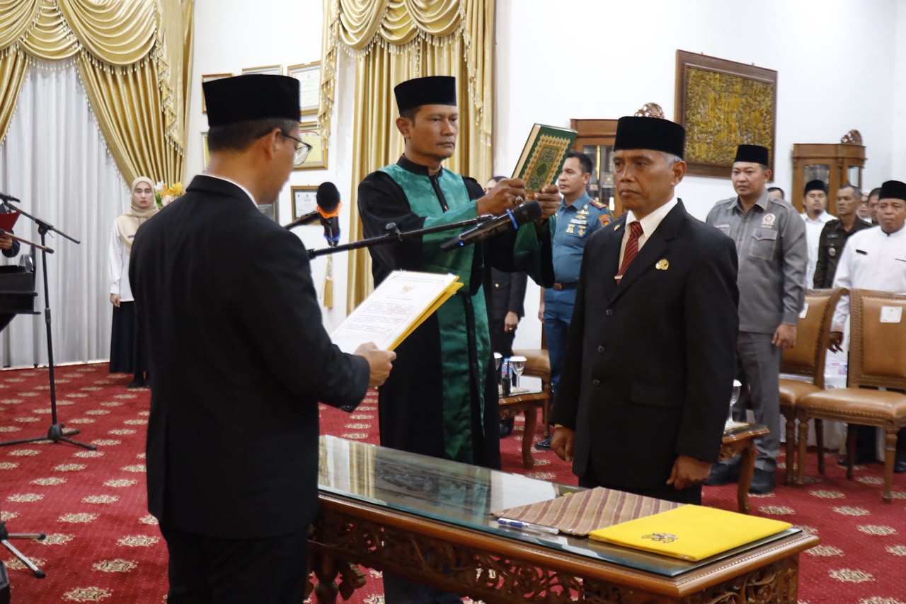 Dr. Sularno, S.Sos., M.Si. Resmi Dilantik Sebagai Pj Sekretaris Daerah Kabupaten Karimun